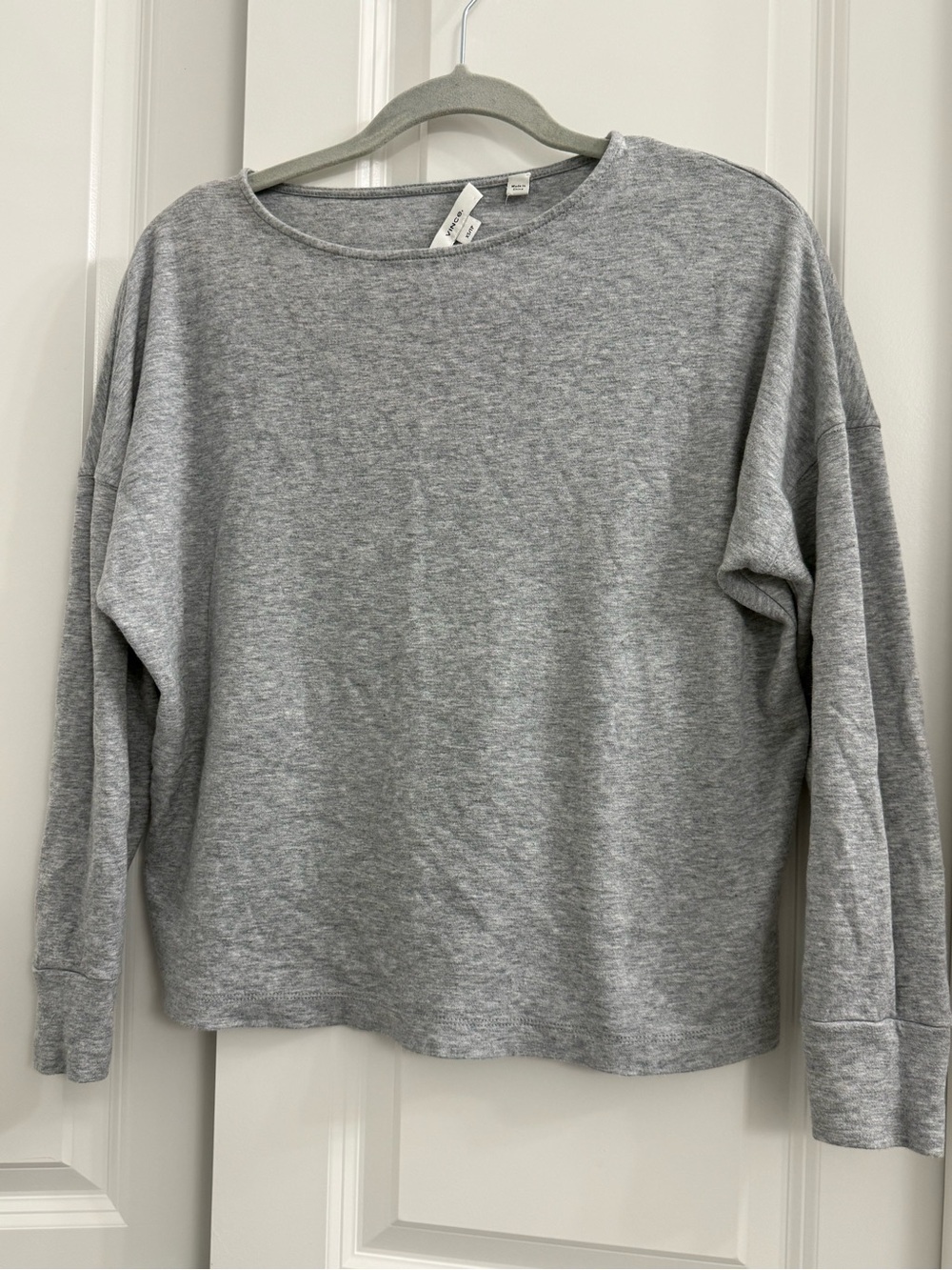 Vince Lightweight Scoop Neck Sweater Heather Gray Classic Minimalist Effortless